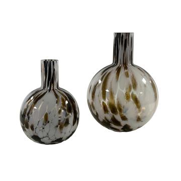 Glass Vase  Flecked Bl/Wh