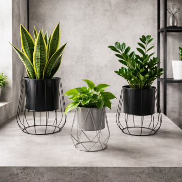 Metal pot creme/black